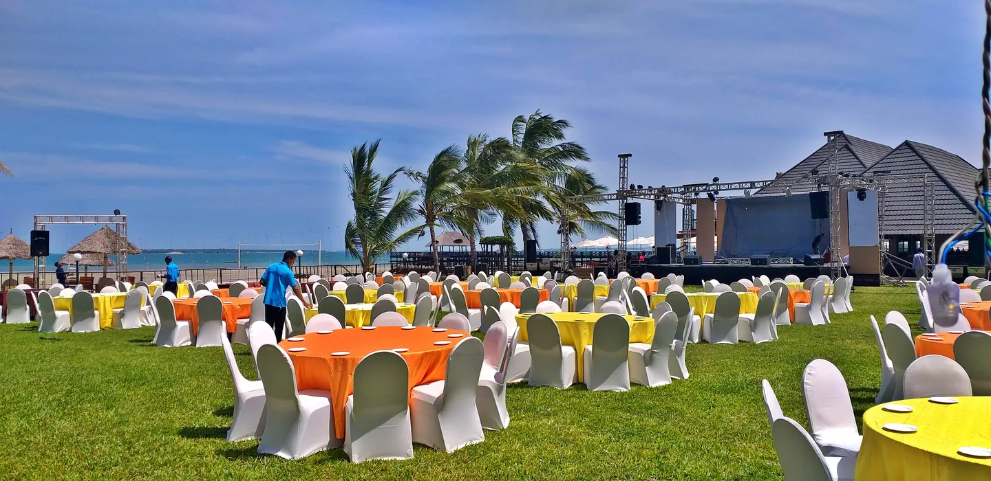 Outdoor event seating arranged beside the waterfront